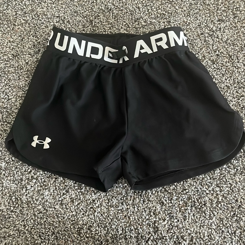 Under Armour girls shorts